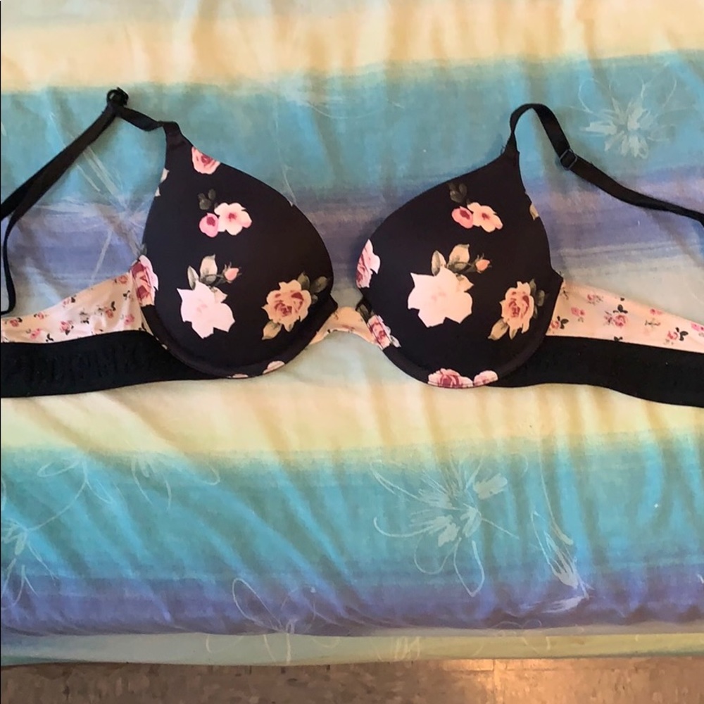 Victoria’s Secret pink bra 34B